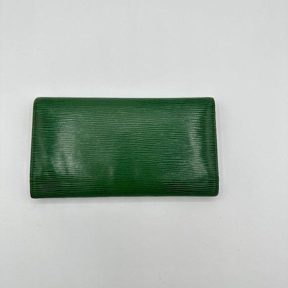 LV Louis Vuitton Green Epi Long Wallet